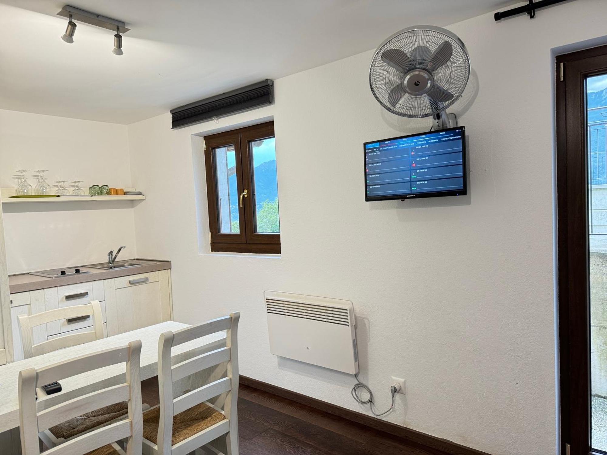 Viva Bacco Bed & Breakfast Gambarogno Ngoại thất bức ảnh